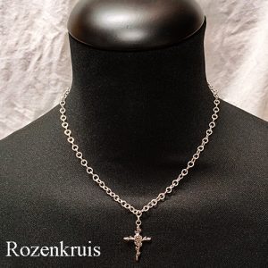 Ketting met hanger Rozenkruis